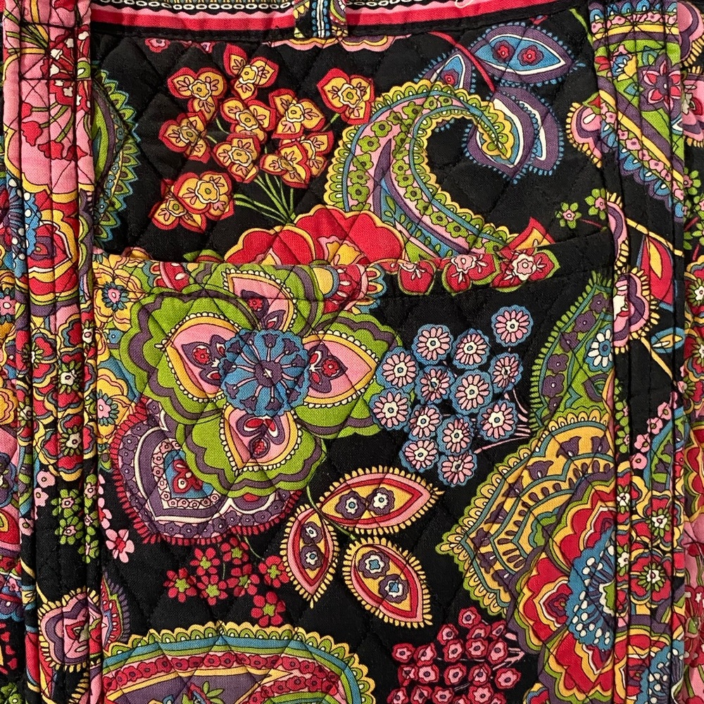 Vera Bradley RETIRED Persian Paisley Tote - Picture 4 of 10